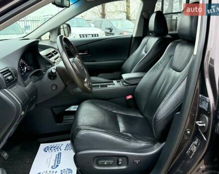 Коричневый Лексус РХ, объемом двигателя 2.67 л и пробегом 151 тыс. км за 21500 $, фото 12 на Automoto.ua