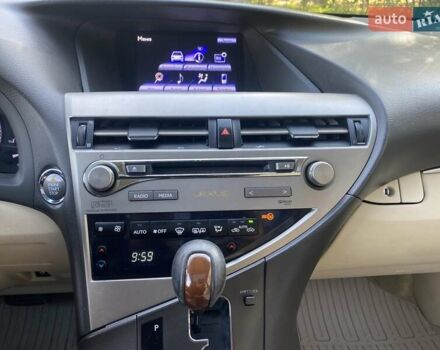 Коричневий Лексус РХ, об'ємом двигуна 3.46 л та пробігом 248 тис. км за 18000 $, фото 8 на Automoto.ua