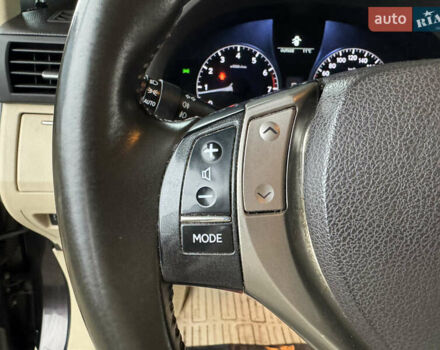 Коричневий Лексус РХ, об'ємом двигуна 2.7 л та пробігом 216 тис. км за 16699 $, фото 34 на Automoto.ua