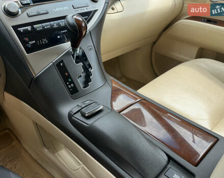 Коричневий Лексус РХ, об'ємом двигуна 3.46 л та пробігом 110 тис. км за 22500 $, фото 19 на Automoto.ua