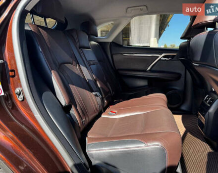 Коричневий Лексус РХ, об'ємом двигуна 2 л та пробігом 170 тис. км за 26900 $, фото 24 на Automoto.ua