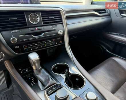 Коричневий Лексус РХ, об'ємом двигуна 2 л та пробігом 138 тис. км за 28700 $, фото 33 на Automoto.ua