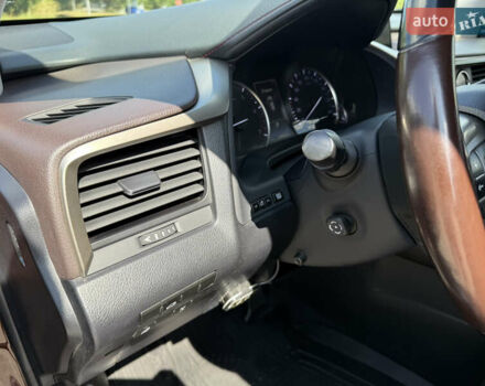 Коричневий Лексус РХ, об'ємом двигуна 2 л та пробігом 138 тис. км за 28700 $, фото 29 на Automoto.ua