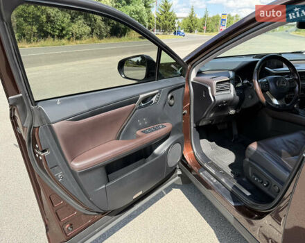 Коричневий Лексус РХ, об'ємом двигуна 2 л та пробігом 138 тис. км за 28700 $, фото 26 на Automoto.ua