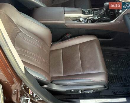 Коричневий Лексус РХ, об'ємом двигуна 2 л та пробігом 160 тис. км за 28300 $, фото 22 на Automoto.ua