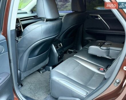 Коричневий Лексус РХ, об'ємом двигуна 2 л та пробігом 97 тис. км за 28600 $, фото 29 на Automoto.ua