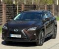 Коричневий Лексус РХ, об'ємом двигуна 2 л та пробігом 122 тис. км за 22299 $, фото 4 на Automoto.ua