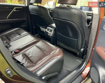 Коричневий Лексус РХ, об'ємом двигуна 2 л та пробігом 105 тис. км за 39000 $, фото 7 на Automoto.ua