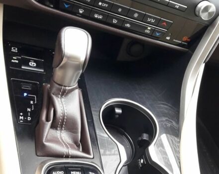 Коричневый Лексус РХ, объемом двигателя 2 л и пробегом 76 тыс. км за 40700 $, фото 7 на Automoto.ua