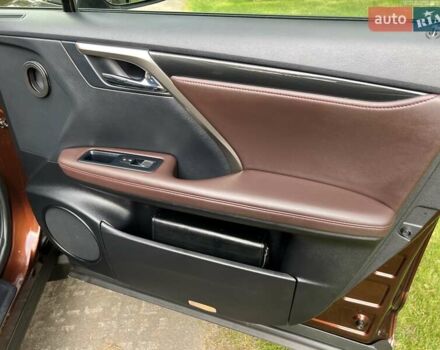 Коричневий Лексус РХ, об'ємом двигуна 2 л та пробігом 105 тис. км за 39000 $, фото 12 на Automoto.ua