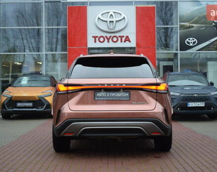 Коричневый Лексус РХ, объемом двигателя 2.5 л и пробегом 3 тыс. км за 99000 $, фото 3 на Automoto.ua