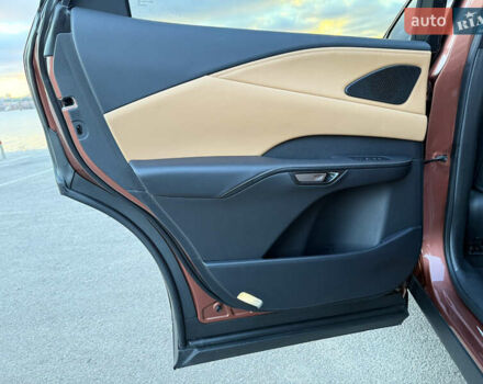 Коричневий Лексус РХ, об'ємом двигуна 2.39 л та пробігом 11 тис. км за 58900 $, фото 39 на Automoto.ua