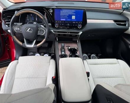 Червоний Лексус РХ, об'ємом двигуна 2.49 л та пробігом 25 тис. км за 81900 $, фото 17 на Automoto.ua