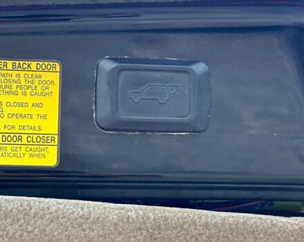 Красный Лексус РХ, объемом двигателя 3.5 л и пробегом 290 тыс. км за 10377 $, фото 26 на Automoto.ua