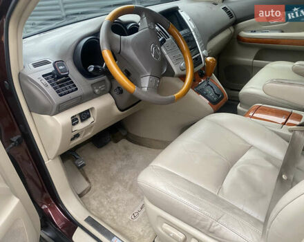 Красный Лексус РХ, объемом двигателя 3.5 л и пробегом 180 тыс. км за 9500 $, фото 6 на Automoto.ua