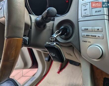 Красный Лексус РХ, объемом двигателя 3.5 л и пробегом 170 тыс. км за 13999 $, фото 30 на Automoto.ua