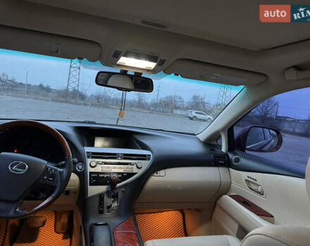 Червоний Лексус РХ, об'ємом двигуна 3.46 л та пробігом 195 тис. км за 18500 $, фото 33 на Automoto.ua