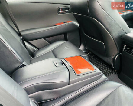 Красный Лексус РХ, объемом двигателя 3.46 л и пробегом 231 тыс. км за 14700 $, фото 46 на Automoto.ua