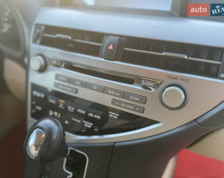 Лексус РХ 2011 у Львові на Automoto.ua Червоний Лексус РХ, об'ємом двигуна 3.46 л та пробігом 195 тис. км за 19500 $, фото 10 на Automoto.ua