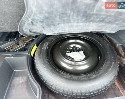 Красный Лексус РХ, объемом двигателя 3.46 л и пробегом 156 тыс. км за 19500 $, фото 22 на Automoto.ua