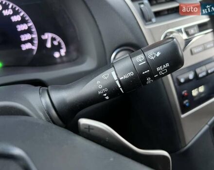 Червоний Лексус РХ, об'ємом двигуна 3.46 л та пробігом 189 тис. км за 21999 $, фото 17 на Automoto.ua