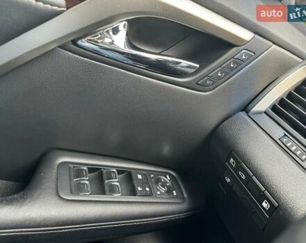 Красный Лексус РХ, объемом двигателя 3.46 л и пробегом 170 тыс. км за 34500 $, фото 16 на Automoto.ua