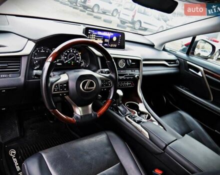 Красный Лексус РХ, объемом двигателя 3.46 л и пробегом 59 тыс. км за 34950 $, фото 6 на Automoto.ua