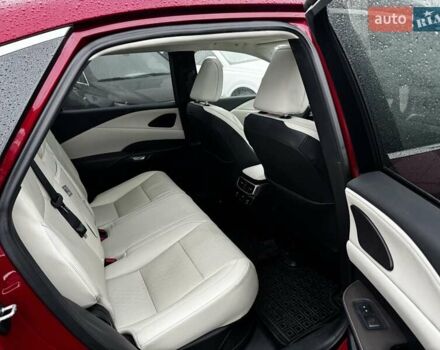 Красный Лексус РХ, объемом двигателя 2.5 л и пробегом 39 тыс. км за 64900 $, фото 16 на Automoto.ua