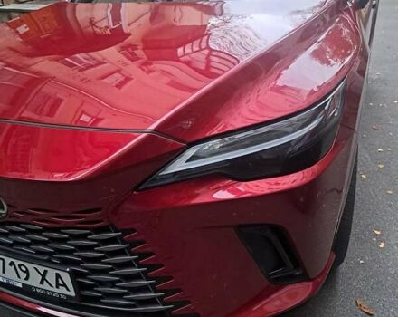 Лексус РХ 2023 в Киеве на Automoto.ua Красный Лексус РХ, объемом двигателя 2.49 л и пробегом 38 тыс. км за 63000 $, фото 8 на Automoto.ua