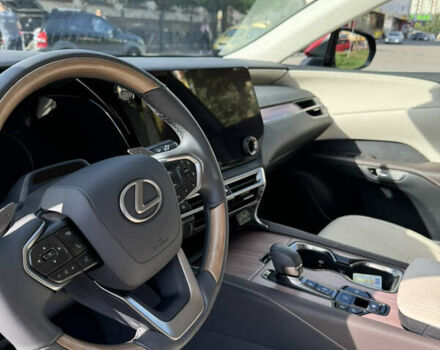 Червоний Лексус РХ, об'ємом двигуна 2.5 л та пробігом 26 тис. км за 66400 $, фото 30 на Automoto.ua