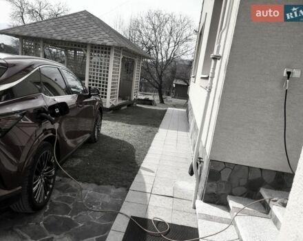 Красный Лексус РХ, объемом двигателя 2.49 л и пробегом 27 тыс. км за 77000 $, фото 26 на Automoto.ua