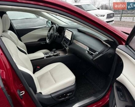 Красный Лексус РХ, объемом двигателя 2.5 л и пробегом 39 тыс. км за 64900 $, фото 17 на Automoto.ua
