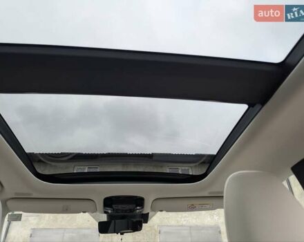 Красный Лексус РХ, объемом двигателя 2.5 л и пробегом 23 тыс. км за 85000 $, фото 16 на Automoto.ua