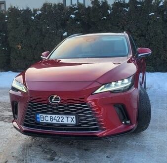 Красный Лексус РХ, объемом двигателя 2.49 л и пробегом 27 тыс. км за 77000 $, фото 1 на Automoto.ua