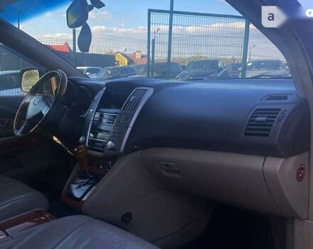 Лексус РХ, объемом двигателя 0 л и пробегом 447 тыс. км за 9200 $, фото 13 на Automoto.ua