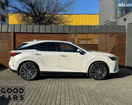 Лексус РХ, объемом двигателя 12.58 л и пробегом 23 тыс. км за 72000 $, фото 9 на Automoto.ua