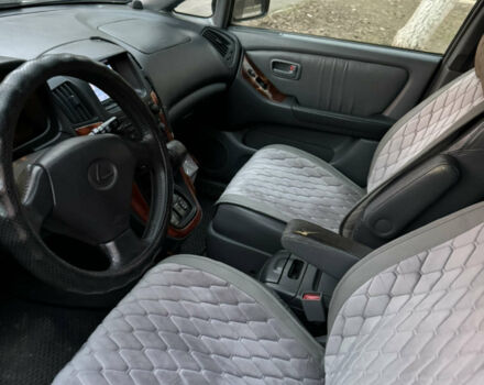 Лексус РХ, объемом двигателя 3 л и пробегом 205 тыс. км за 6500 $, фото 12 на Automoto.ua