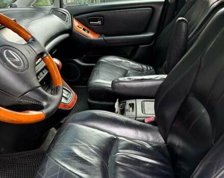 Лексус РХ, объемом двигателя 0 л и пробегом 372 тыс. км за 4600 $, фото 1 на Automoto.ua