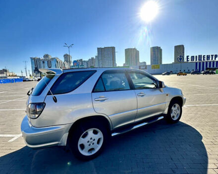 Лексус РХ, объемом двигателя 3 л и пробегом 300 тыс. км за 7000 $, фото 6 на Automoto.ua