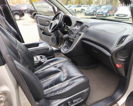 Лексус РХ, объемом двигателя 0 л и пробегом 285 тыс. км за 6900 $, фото 19 на Automoto.ua