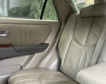 Лексус РХ, объемом двигателя 3 л и пробегом 298 тыс. км за 5900 $, фото 11 на Automoto.ua