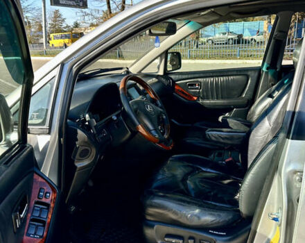 Лексус РХ, объемом двигателя 3 л и пробегом 300 тыс. км за 7000 $, фото 11 на Automoto.ua