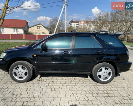 Лексус РХ, объемом двигателя 3 л и пробегом 298 тыс. км за 6500 $, фото 2 на Automoto.ua