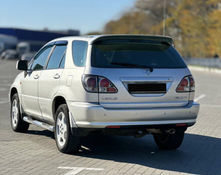 Лексус РХ, объемом двигателя 3 л и пробегом 300 тыс. км за 7000 $, фото 8 на Automoto.ua