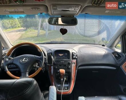 Лексус РХ, объемом двигателя 0 л и пробегом 300 тыс. км за 4000 $, фото 2 на Automoto.ua