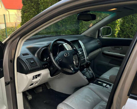 Лексус РХ, объемом двигателя 3.3 л и пробегом 173 тыс. км за 9300 $, фото 6 на Automoto.ua