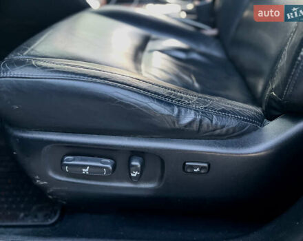 Лексус РХ, объемом двигателя 3.4 л и пробегом 280 тыс. км за 11999 $, фото 10 на Automoto.ua