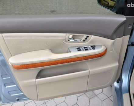 Лексус РХ, об'ємом двигуна 0 л та пробігом 270 тис. км за 8800 $, фото 13 на Automoto.ua