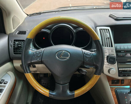 Лексус РХ, объемом двигателя 3.3 л и пробегом 285 тыс. км за 13300 $, фото 20 на Automoto.ua