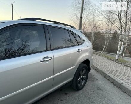 Лексус РХ, об'ємом двигуна 3.46 л та пробігом 215 тис. км за 11200 $, фото 15 на Automoto.ua